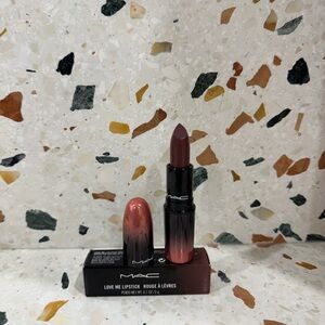 MAC COFFEE AND CIGS LIPSTICK